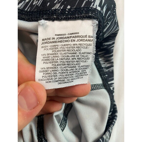 Nike Dri Fit Womens XS Leggings Heathered Capri Black White High Rise Athletic - Picture 8 of 10